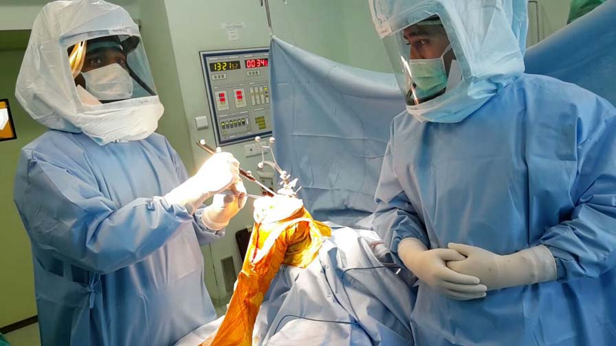 Total Knee Replacement Surgery