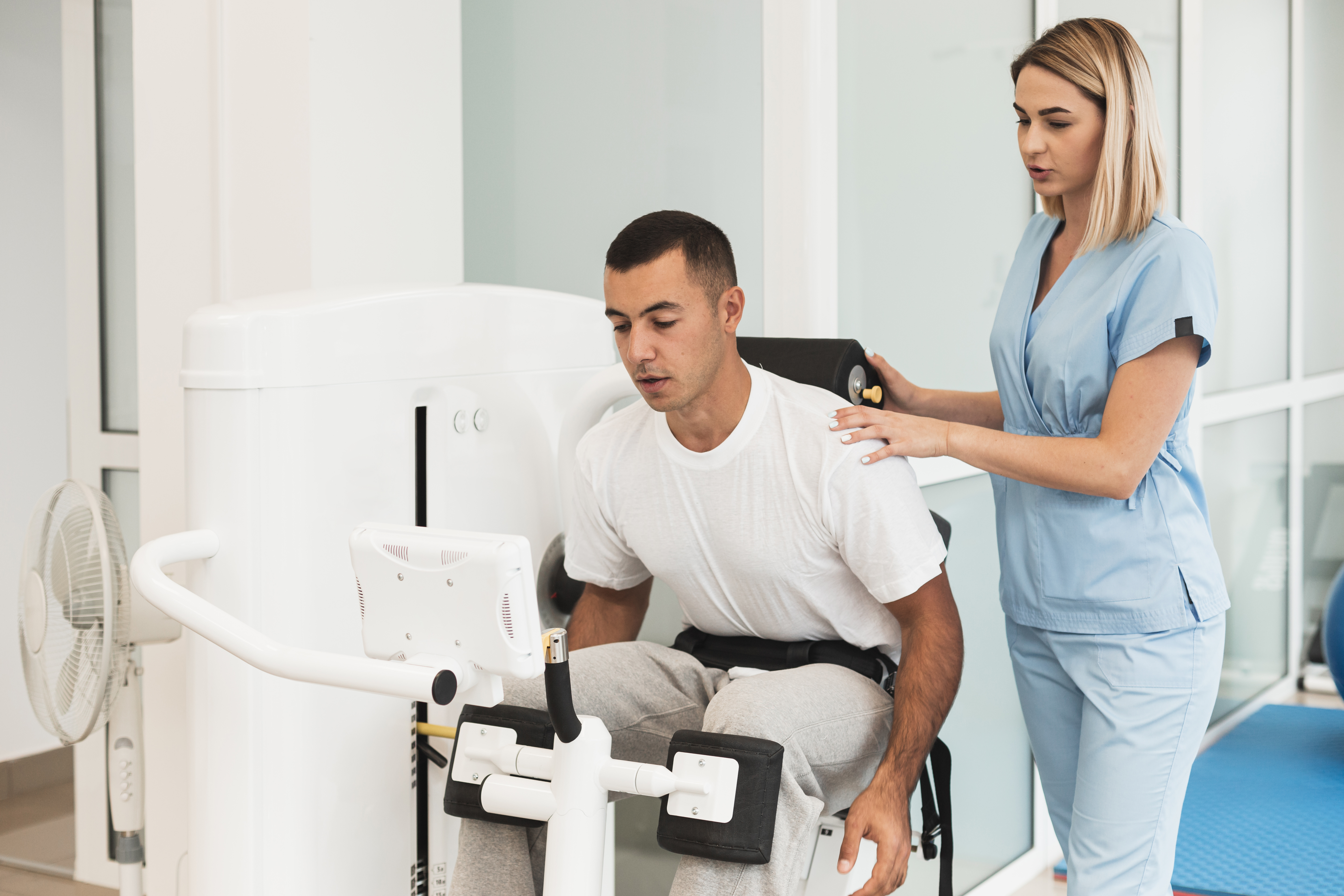 Why More Patients And Surgeons Prefer Robotic Total Knee Replacement In East Delhi, Delhi