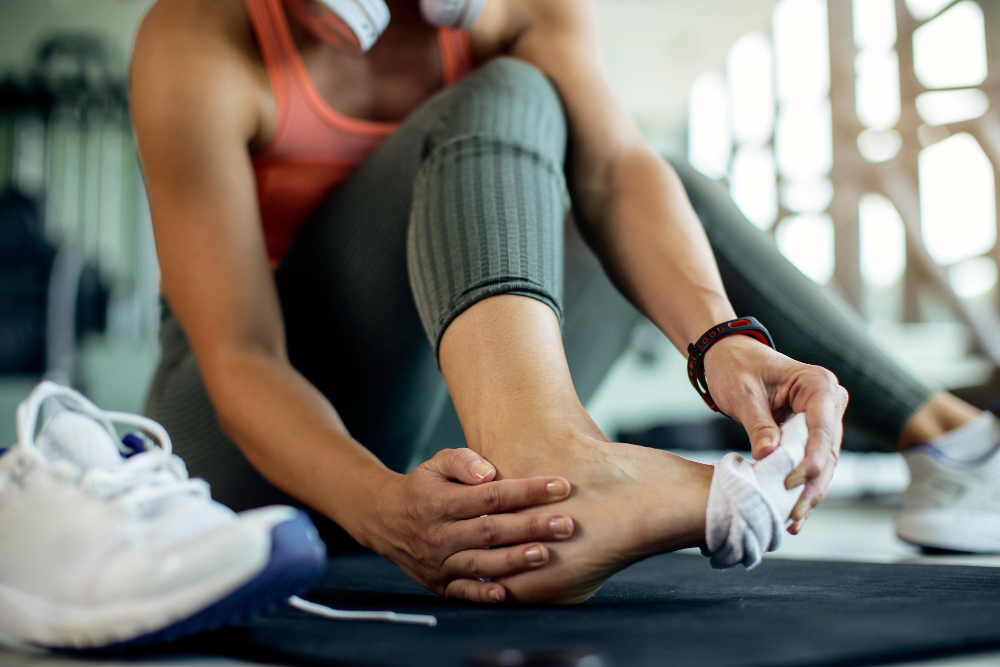 How To Identify A Sprained Ankle And When To See Dr. Amit Kr. Srivastava